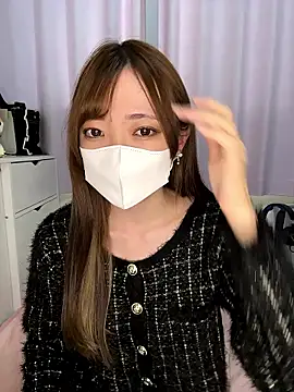 Snapshot of Moe_v_v chatting on December 3, 2025, 11:58 pm Moe v v online show from December 3, 2025, 11:58 pm