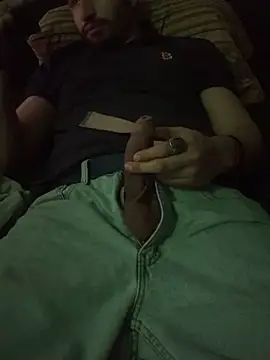 Snapshot of wwolfxxx chatting on October 4, 2025, 11:23 am wwolfxxx online show from October 4, 2025, 11:23 am