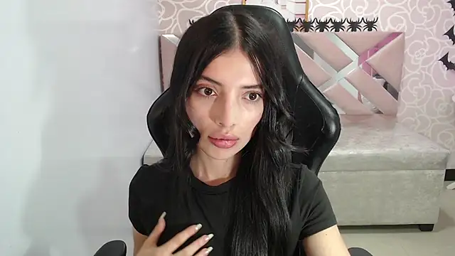 cynthia ch online show from October 23, 2025, 3:38 am