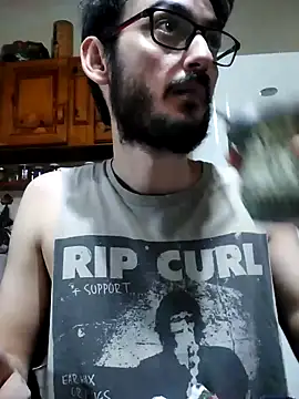 Fefede97  online show from November 9, 2025, 4:27 am