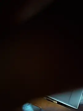 Snapshot of zkendell01 chatting on November 9, 2025, 6:39 am zkendell01 online show from November 9, 2025, 6:39 am