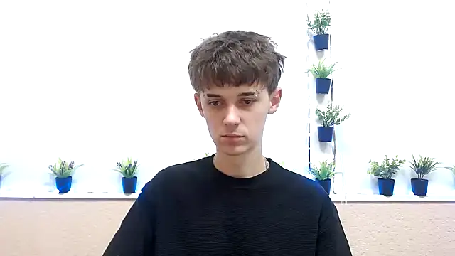 Hoot Dude  online show from October 29, 2025, 2:27 pm