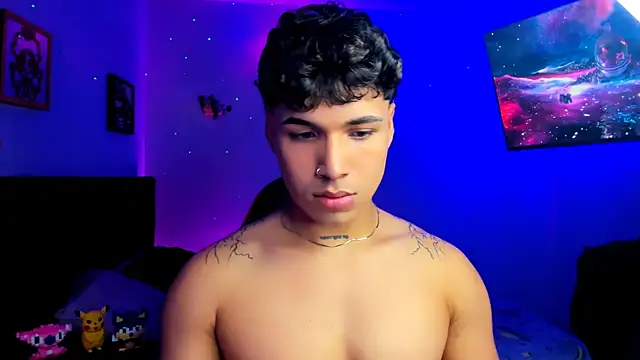 Snapshot of Adams_Collins chatting on November 30, 2025, 5:25 pm Adams Collins online show from November 30, 2025, 5:25 pm