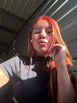 Violettt hot online show from December 1, 2025, 1:23 pm