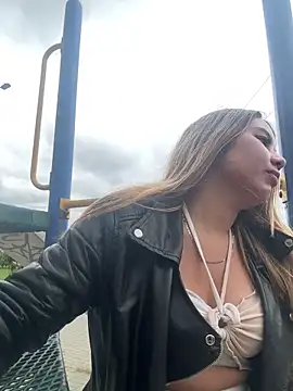 Violettt hot online show from November 9, 2025, 7:18 pm