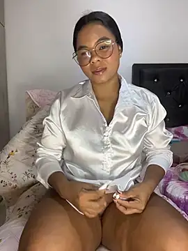 britanny-stone online show from October 14, 2025, 5:57 pm
