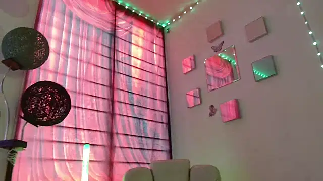 Snapshot of David_Fox01 chatting on December 5, 2025, 6:28 pm David Fox01 online show from December 5, 2025, 6:28 pm