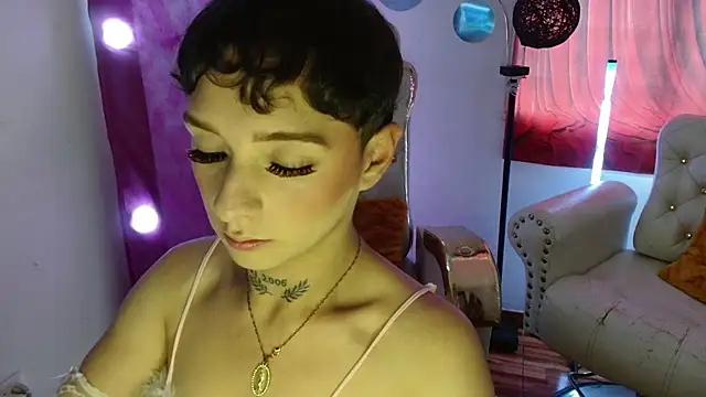 Snapshot of David_Fox01 chatting on December 15, 2025, 7:09 pm David Fox01 online show from December 15, 2025, 7:09 pm