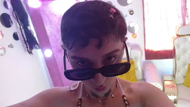 Snapshot of David_Fox01 chatting on October 30, 2025, 7:00 pm David Fox01 online show from October 30, 2025, 7:00 pm