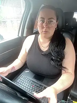 Snapshot of Ruby-Black chatting on June 19, 2026, 2:01 pm Ruby-Black online show from June 19, 2026, 2:01 pm
