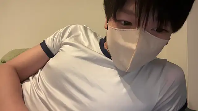 tora3220 online show from February 12, 2026, 1:11 pm