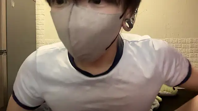 Snapshot of tora3220 chatting on November 30, 2025, 1:12 pm tora3220 online show from November 30, 2025, 1:12 pm