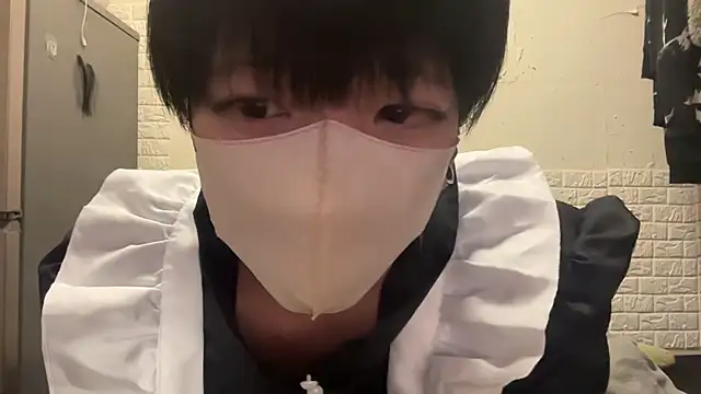 Snapshot of tora3220 chatting on November 4, 2025, 1:15 pm tora3220 online show from November 4, 2025, 1:15 pm