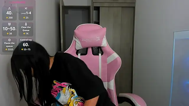 Snapshot of ISABELFORYOU1 chatting on December 18, 2025, 12:27 am ISABELFORYOU1 online show from December 18, 2025, 12:27 am