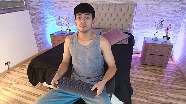 Axel Draven online show from April 15, 2026, 12:10 pm