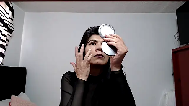 abrilsex23 online show from October 29, 2025, 6:07 pm