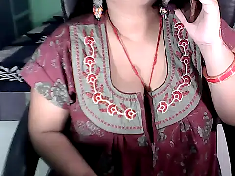 Snapshot of BABITA_KUMARII chatting on October 12, 2025, 4:08 pm BABITA KUMARII online show from October 12, 2025, 4:08 pm