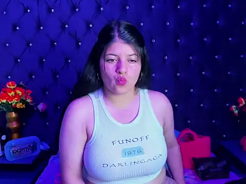 Snapshot of Grecia_Anal_Hard chatting on October 29, 2025, 3:27 am Grecia Anal Hard online show from October 29, 2025, 3:27 am