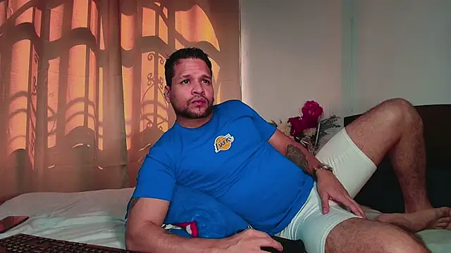 LucasGaeel online show from January 13, 2026, 7:07 pm