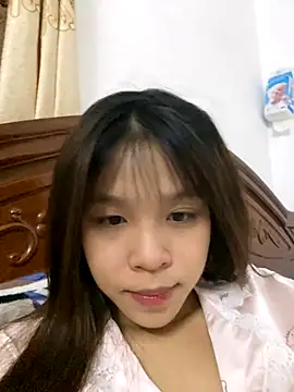 Hanaa07  online show from December 1, 2025, 2:01 am