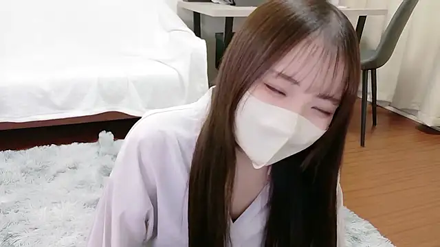 Snapshot of NINOoHard-Engine chatting on December 1, 2025, 9:32 am NINOoHard-Engine online show from December 1, 2025, 9:32 am