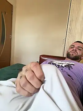 sexyman1936 online show from December 17, 2025, 12:54 pm