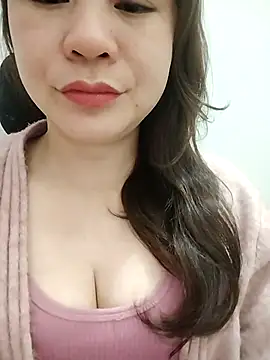 Girl Shy2000 online show from March 2, 2026, 10:49 pm