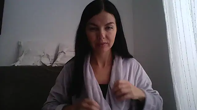 Lorivell online show from November 23, 2025, 11:09 am