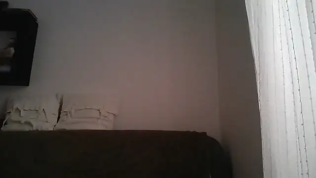 Lorivell online show from December 16, 2025, 1:48 pm