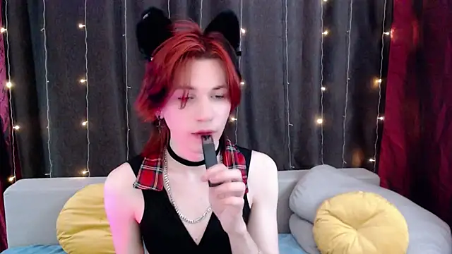 Snapshot of evan_reinhart chatting on November 30, 2025, 8:09 pm evan reinhart online show from November 30, 2025, 8:09 pm