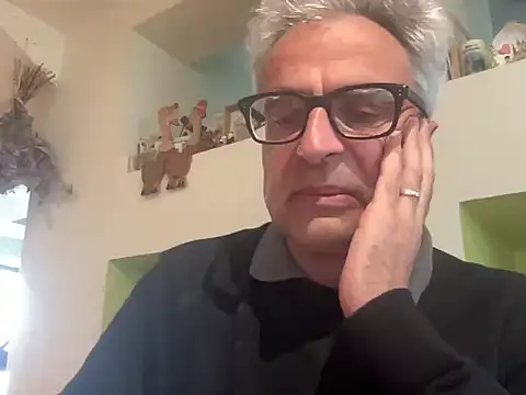 Snapshot of chtentation chatting on March 14, 2026, 3:29 pm chtentation online show from March 14, 2026, 3:29 pm