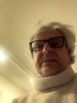 Snapshot of chtentation chatting on January 5, 2026, 10:24 pm chtentation online show from January 5, 2026, 10:24 pm