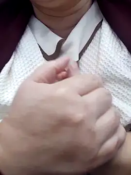 Kimkhaepretty online show from March 5, 2026, 5:37 am