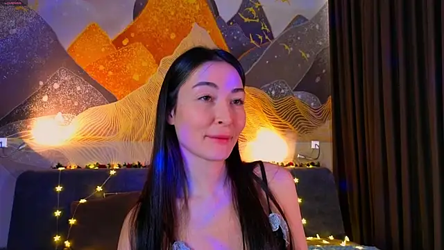 MilaYumi online show from April 15, 2026, 9:59 am