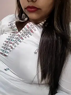 Snapshot of Miss_Rose__ chatting on November 5, 2025, 10:51 am Miss Rose online show from November 5, 2025, 10:51 am