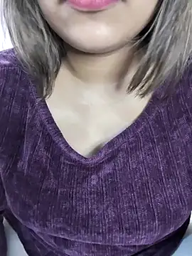 Snapshot of Miss_Rose__ chatting on November 3, 2025, 6:22 pm Miss Rose online show from November 3, 2025, 6:22 pm