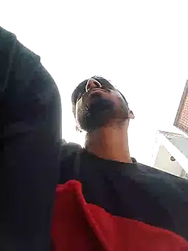 LesserUpset online show from November 26, 2025, 4:34 am