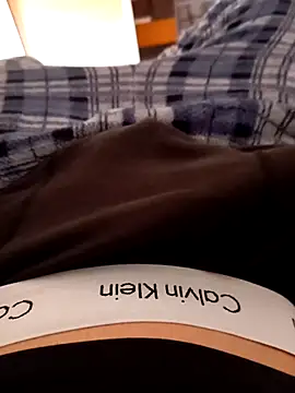 ruiiizz online show from April 13, 2026, 1:48 pm