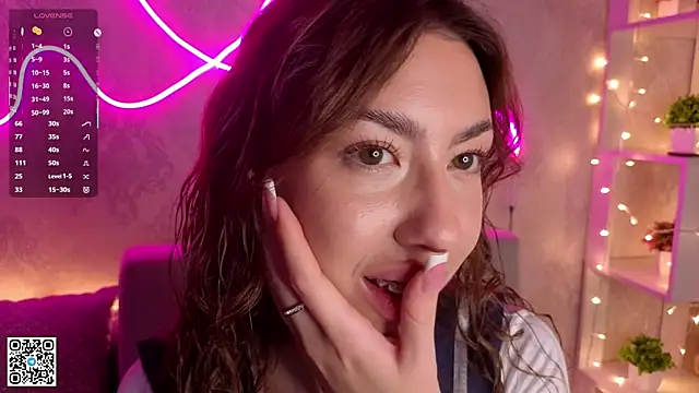 Snapshot of KeilaJeschon chatting on November 13, 2025, 4:49 am KeilaJeschon online show from November 13, 2025, 4:49 am