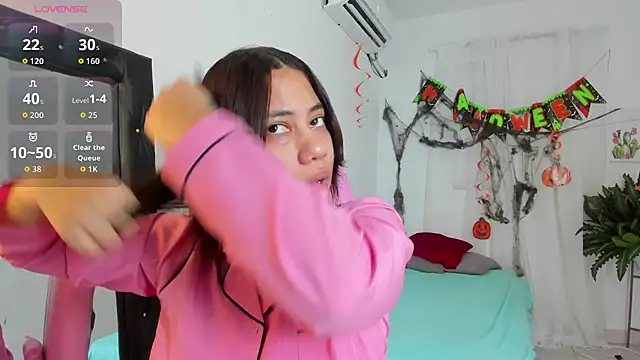 vanelope smith online show from November 8, 2025, 2:04 am