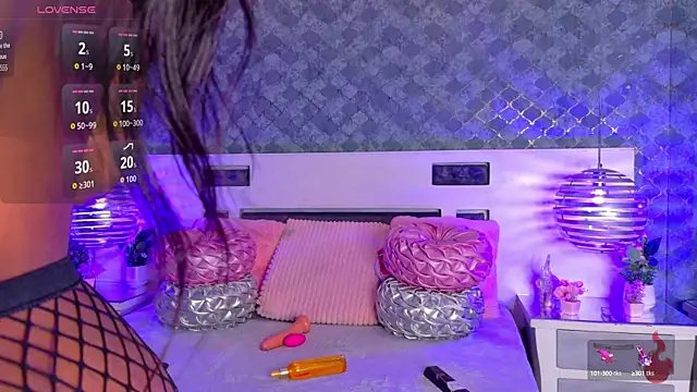 Snapshot of ZendayaRosse chatting on September 30, 2025, 2:01 pm ZendayaRosse online show from September 30, 2025, 2:01 pm