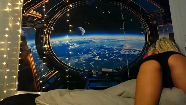 MrsToniTone online show from November 28, 2025, 3:23 pm