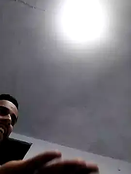 fabulousgirl online show from December 2, 2025, 10:06 am