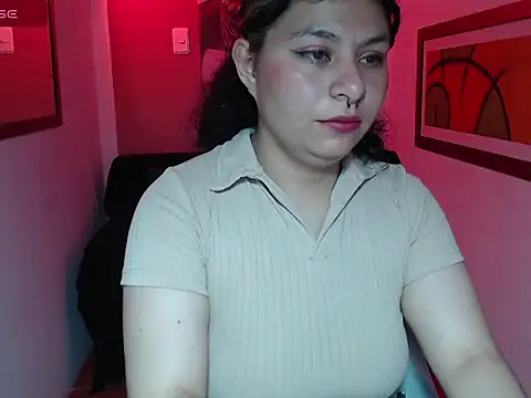 Snapshot of Fantassy_Loverss chatting on November 10, 2025, 7:19 pm Fantassy Loverss online show from November 10, 2025, 7:19 pm