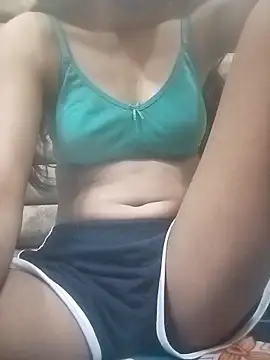 Snapshot of beautiful_jiya chatting on May 5, 2026, 8:01 pm beautiful jiya online show from May 5, 2026, 8:01 pm