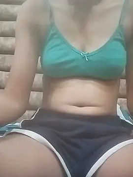 Snapshot of beautiful_jiya chatting on May 19, 2026, 8:05 pm beautiful jiya online show from May 19, 2026, 8:05 pm