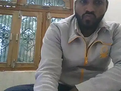 Snapshot of Raw12499 chatting on December 17, 2025, 9:47 am Raw12499 online show from December 17, 2025, 9:47 am