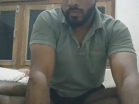 Snapshot of Raw12499 chatting on November 30, 2025, 5:36 pm Raw12499 online show from November 30, 2025, 5:36 pm