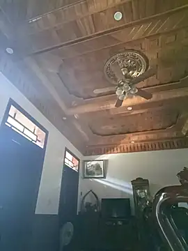 Lazzikaka online show from October 2, 2025, 2:48 am