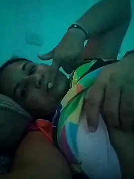 MEYBELLATINA online show from February 26, 2026, 10:10 pm